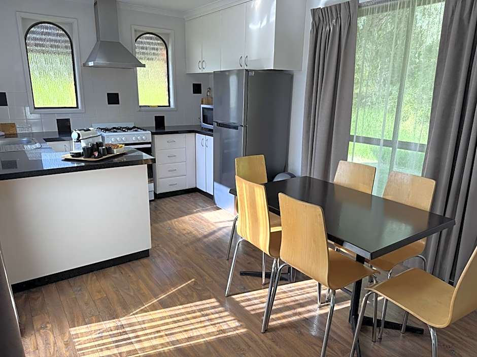 Barwon Valley Lodge