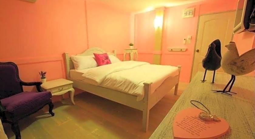 The Royal Chiangkhan Boutique Hotel