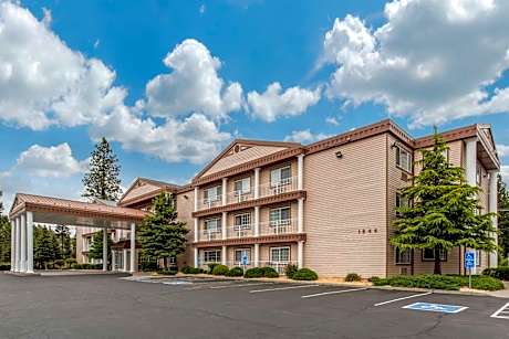Comfort Inn Mount Shasta Area