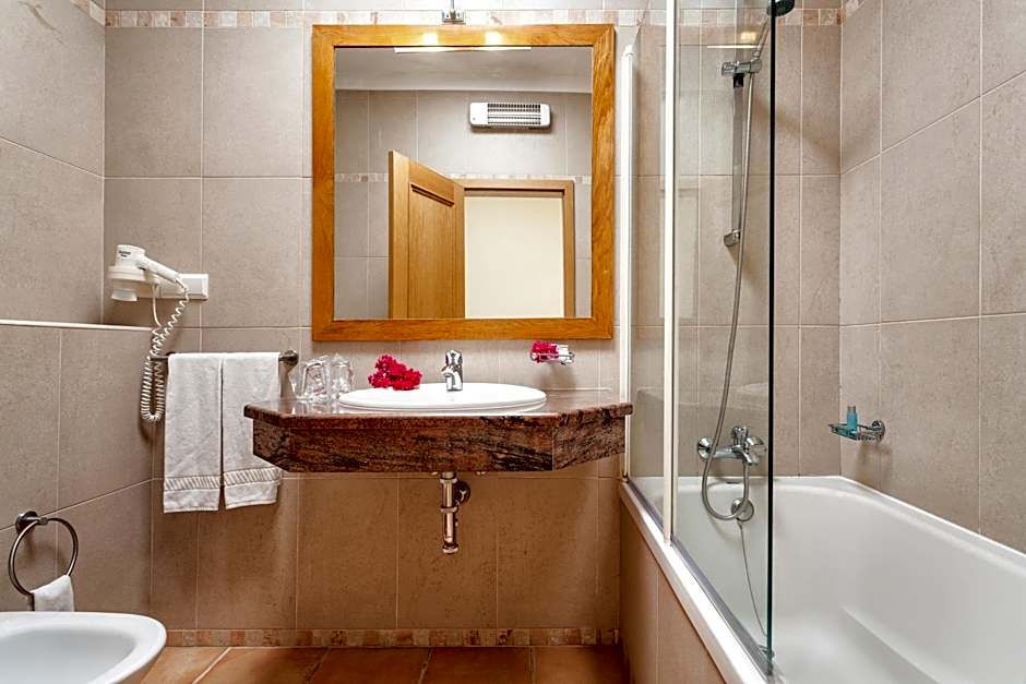 Pestana Palm Gardens