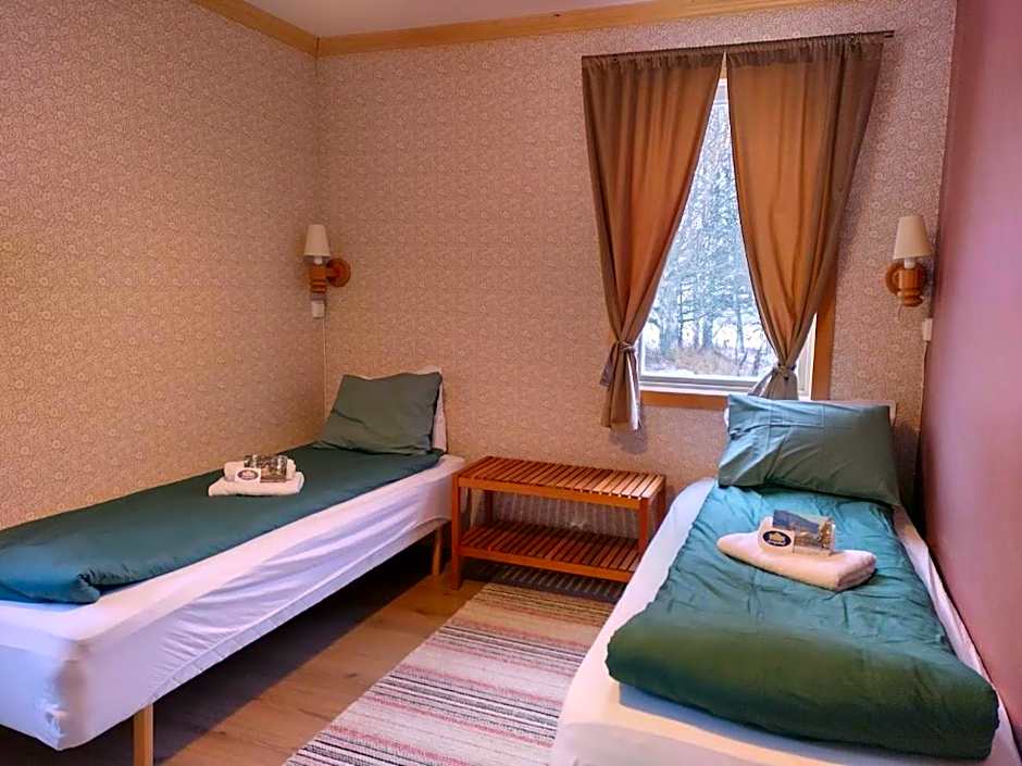 Hammarstrand Budget Hotell- Lergodset