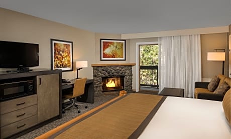 One Bedroom Suite with Sofa Bed and Fire Pit