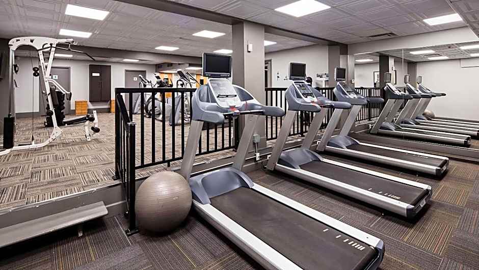 Radisson Hotel Montreal Airport