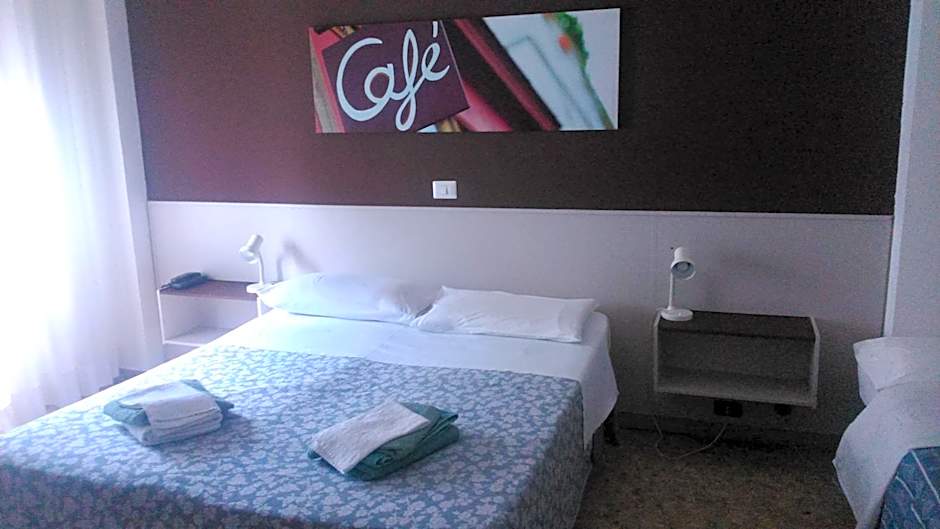 Radio Hotel