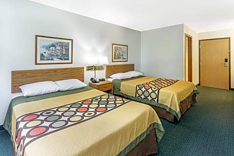 Budget Two Queen Beds