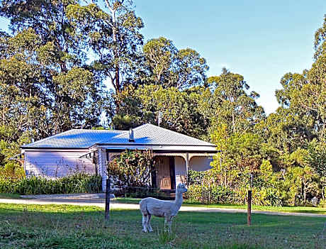 Araluen Park Cottages