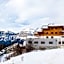 CGH Résidence Boutique Les Chalets de Léana
