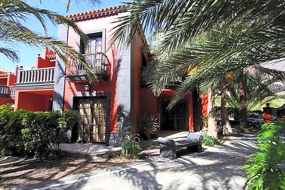 Apartamentos Punta Marina