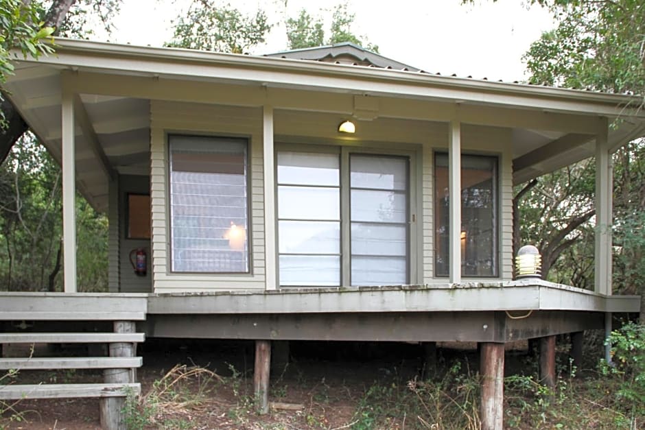 Khangela Private Game Lodge - Self Catering - Bedrooms are 3 Separate Chalets - Hluhluwe