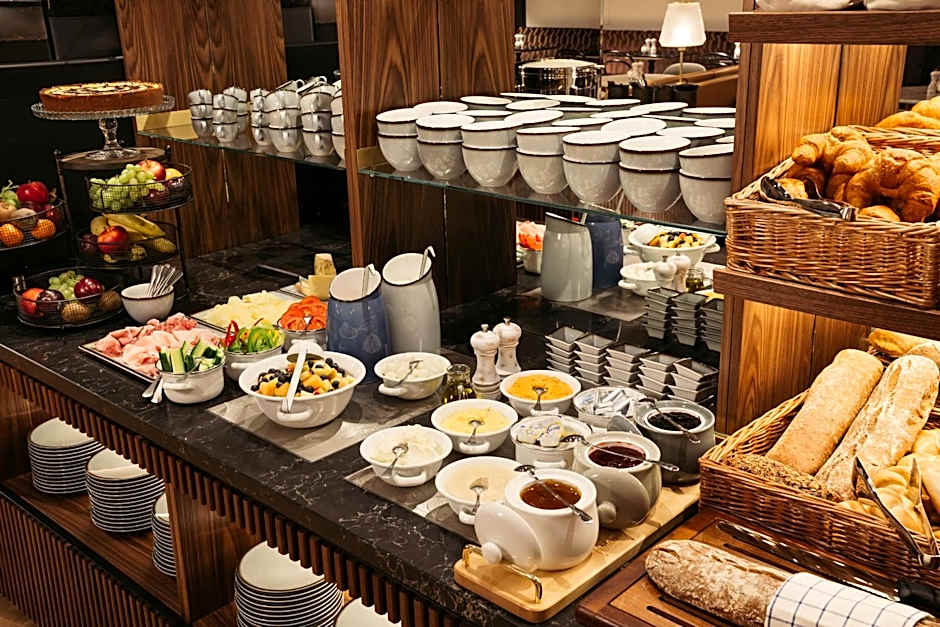 Hotel Schani Salon