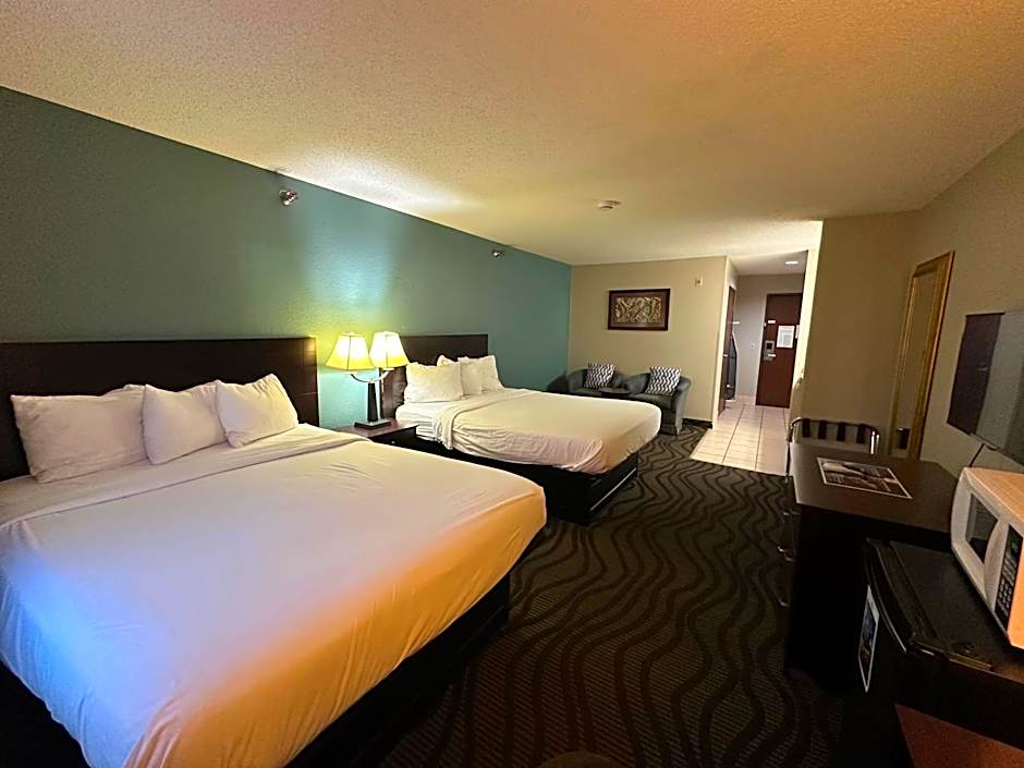 Baymont Inn & Suites by Wyndham Lincoln NE