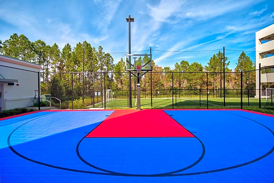 Fairfield Inn & Suites by Marriott Orlando Flamingo Crossing/Western Entrance