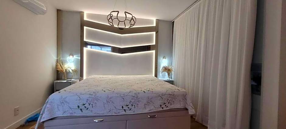 Cobertura duplex com churrasqueira vista pro mar