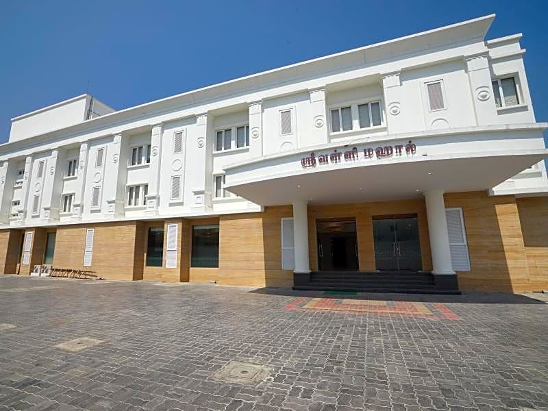 Hotel Ganpat Grand Palani