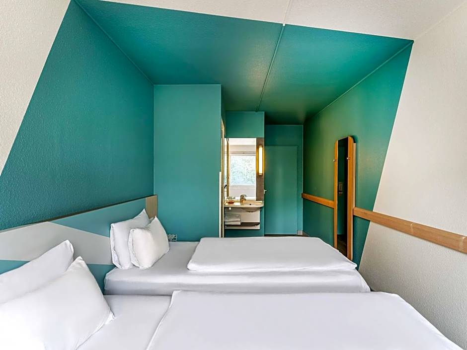 B&B HOTEL Freiburg-West