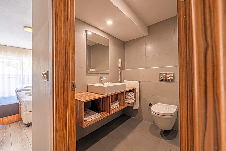 Begonville Hotel