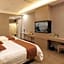 GYA Jiaxing Tongxiang City Century Avenue Hotel