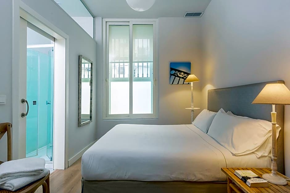 Suites Sevilla Plaza