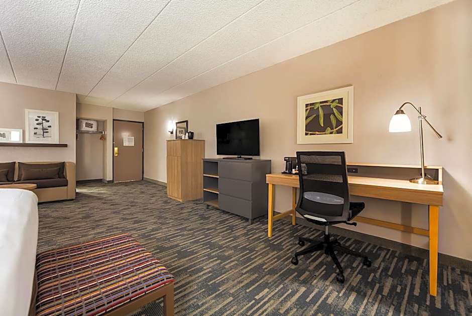 Wingate by Wyndham Lincoln Airport East