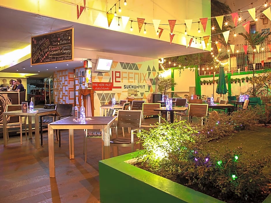 Le Fenix Sukhumvit (SHA Extra Plus)