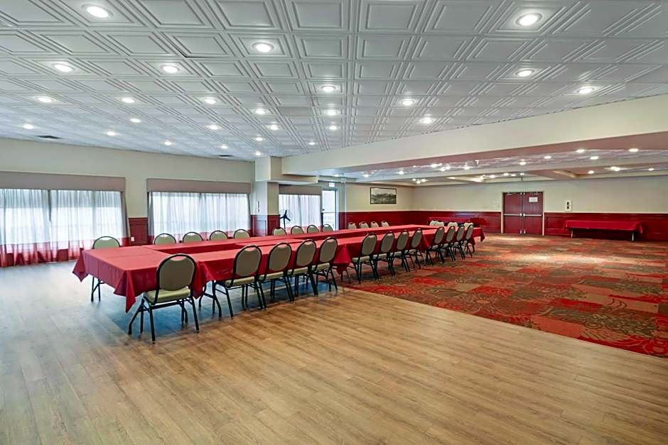 Best Western High Road Inn