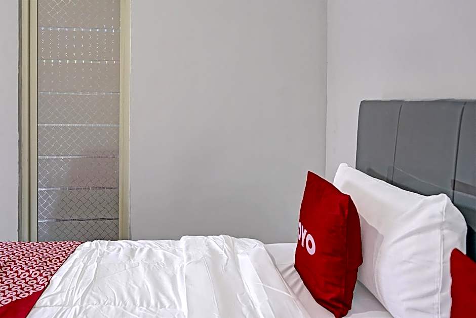 OYO LIFE 91594 Bungah Residence Syariah