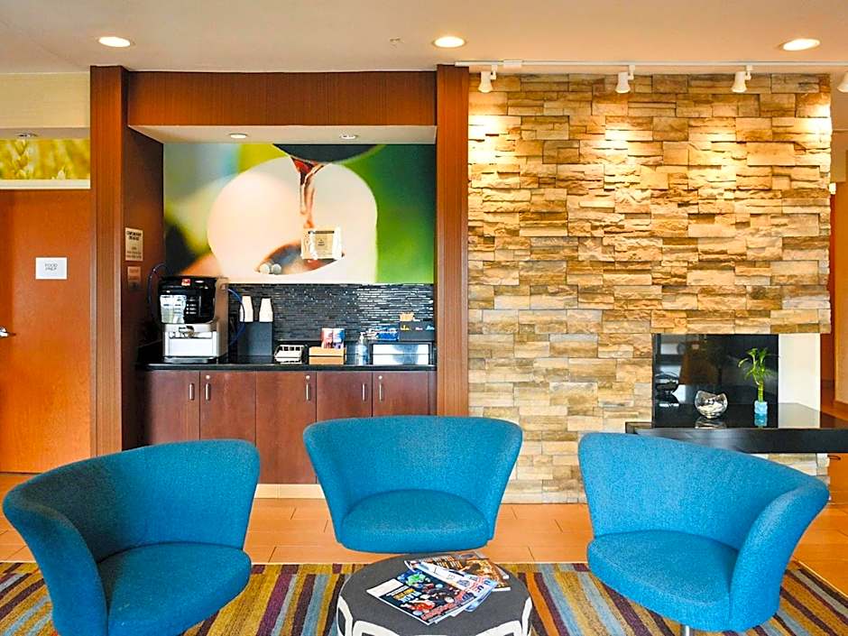 Comfort Inn & Suites Texas City I-45