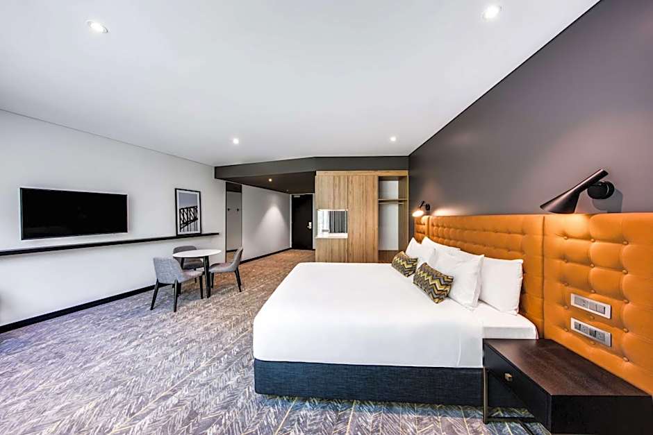 Vibe Hotel North Sydney