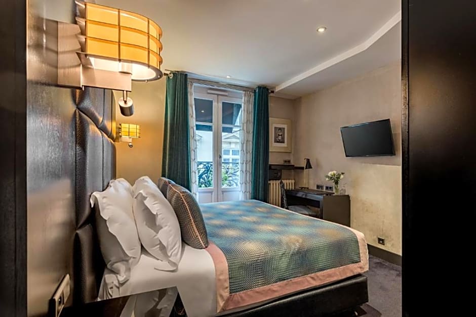 Chalgrin Boutique Hotel