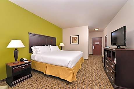 1 King Bed Standard