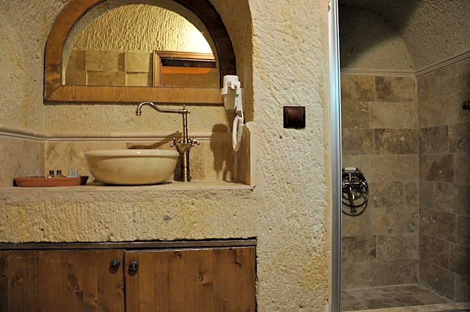 Çavuşin Cave House-Cappadocia