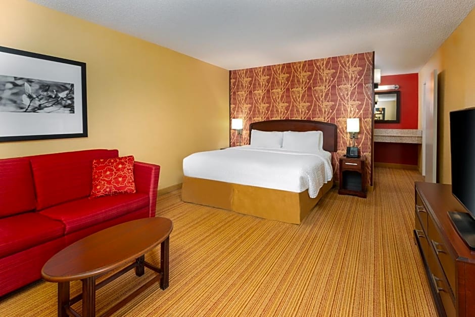 Sonesta Essential Junction City