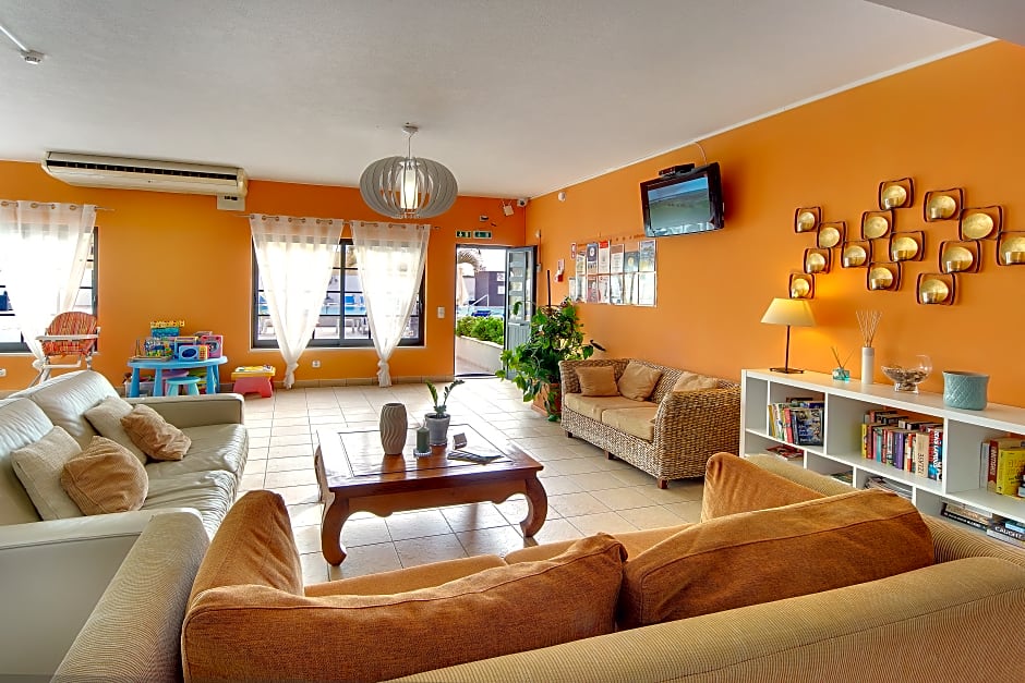 Novochoro Apartments