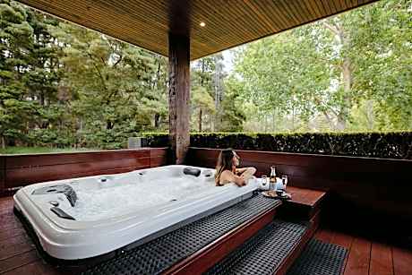 Losari Retreat