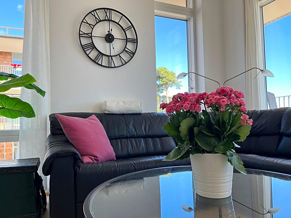 ÅhusBrygga Apartment Hotel