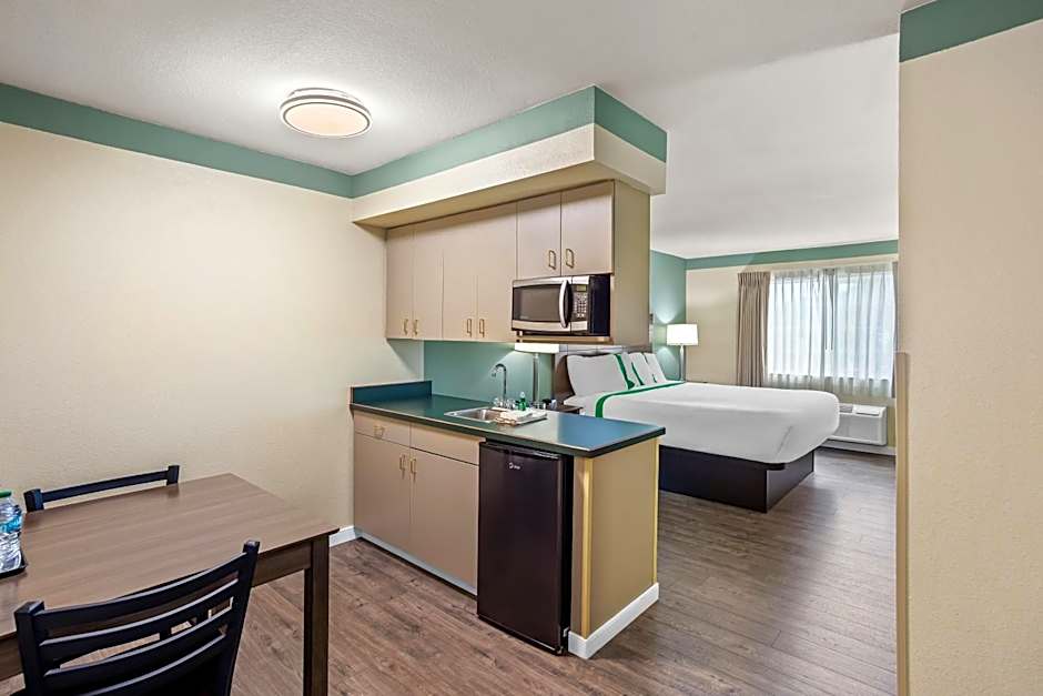 GuestHouse Inn & Suites Kelso