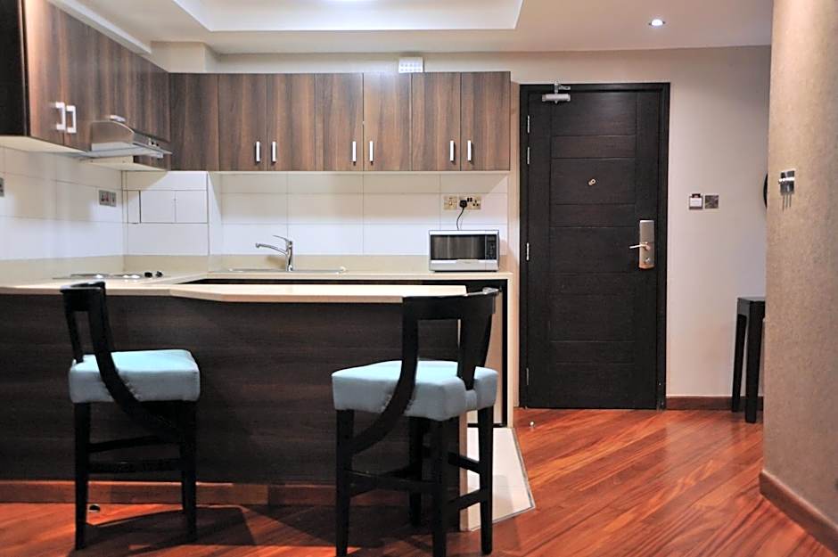 Longonot Place Serviced Apartment-Nairobi, City Centre CBD