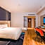 Holiday Inn Express Yinchuan Downtown, an IHG hotel