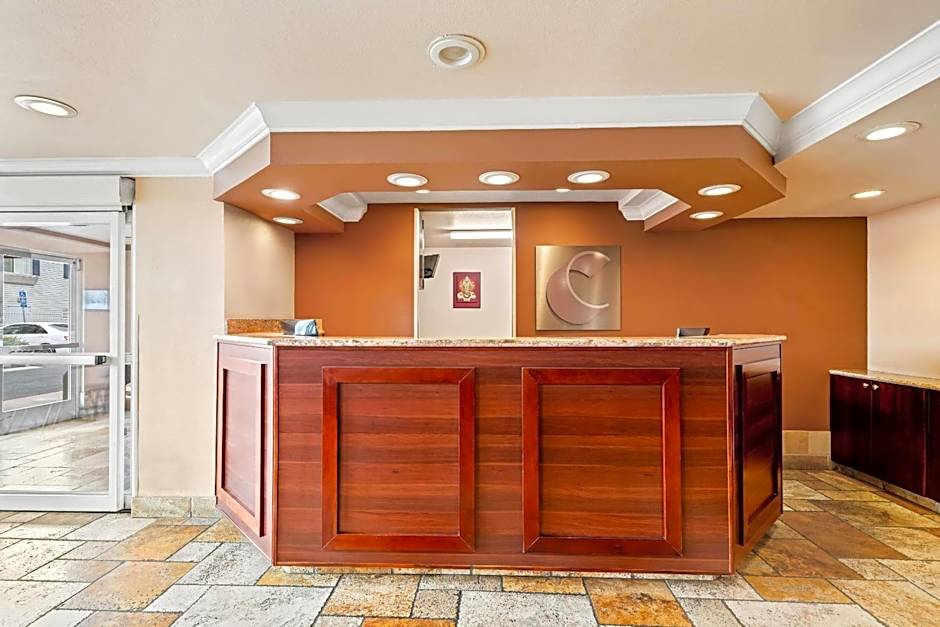 Comfort Inn & Suites Salinas City Center Area