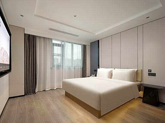 Atour Hotel Qidong Phoenix Hui Renmin West Road