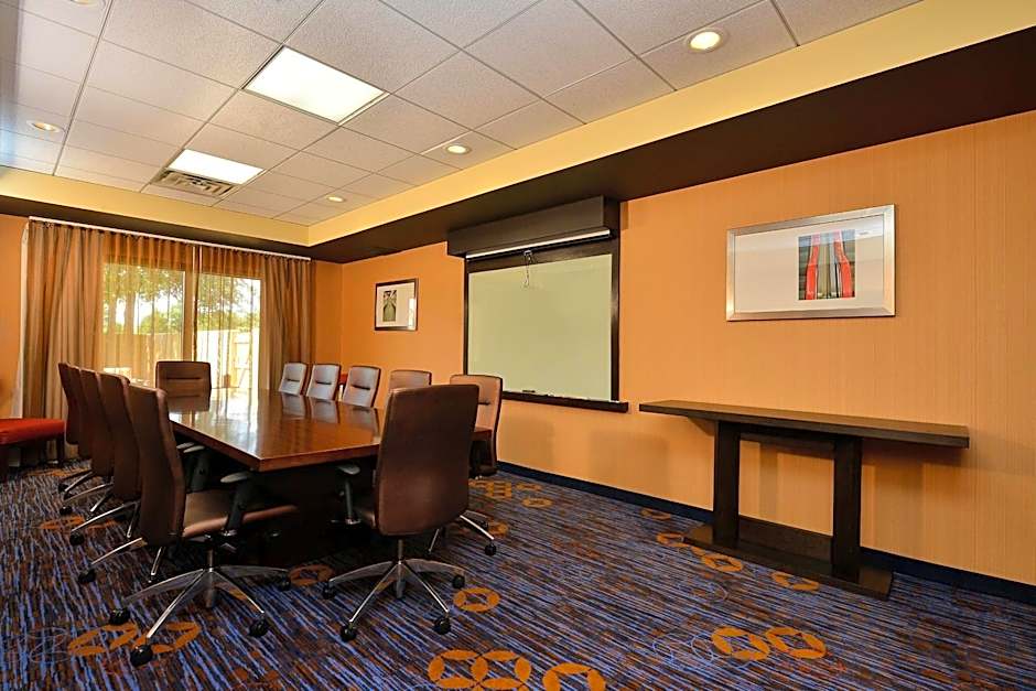 Courtyard by Marriott Bentonville