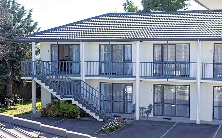 ASURE Phoenix Motor Inn