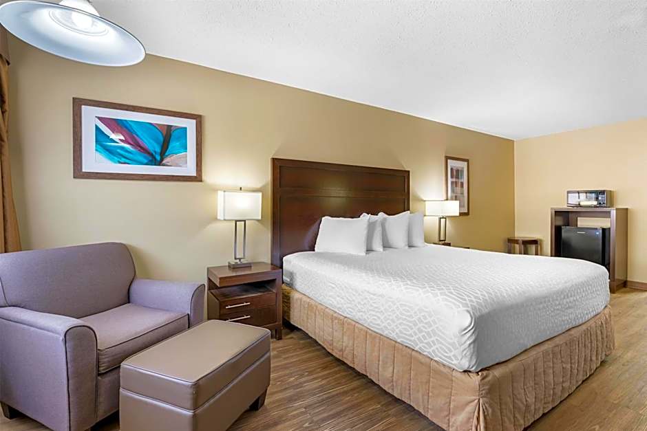 SureStay Plus Hotel By Best Western Salmon Arm