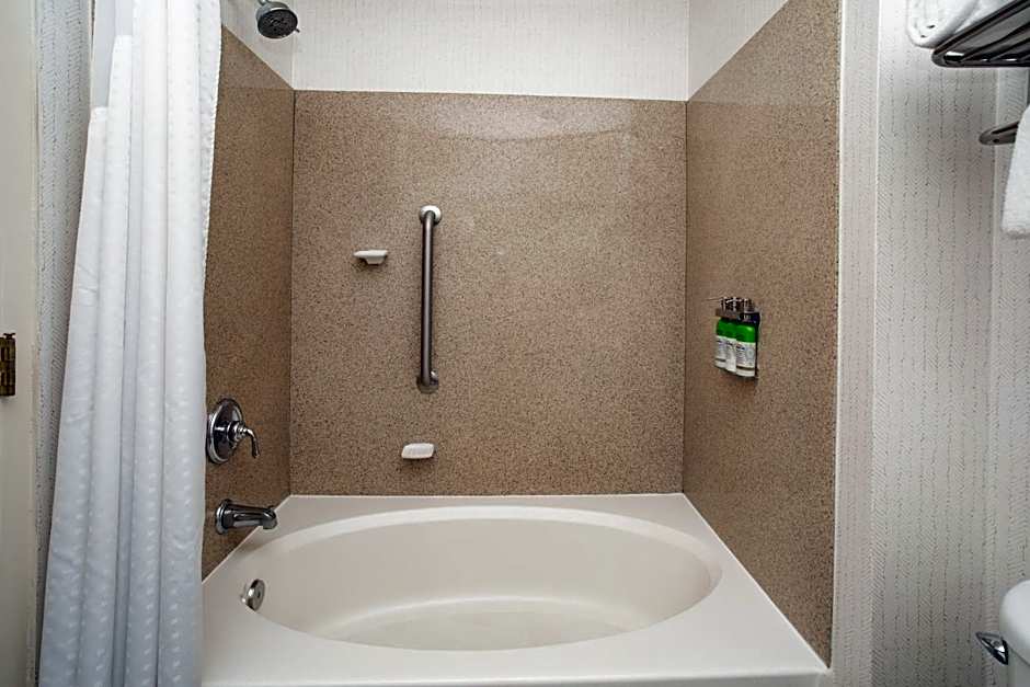 Holiday Inn & Suites Goodyear - West Phoenix Area By IHG