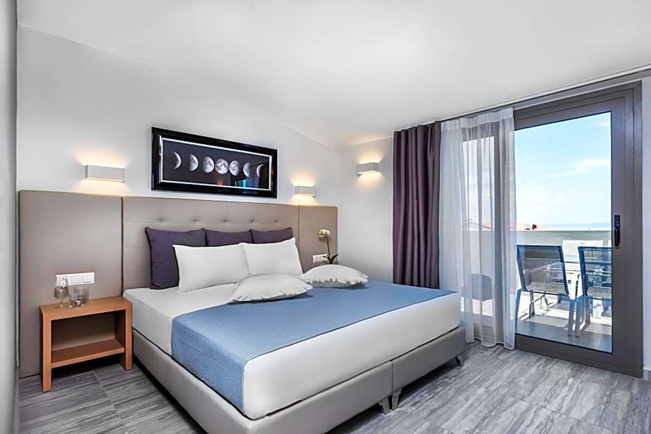 Nymphes Deluxe Accommodation Pefkochori