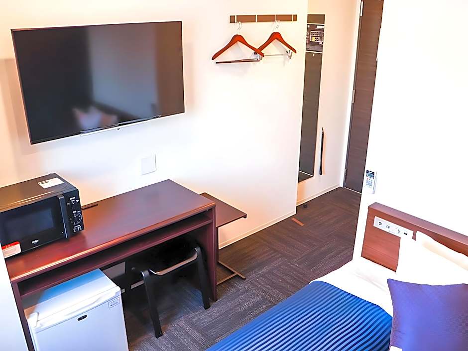 HOTEL LiVEMAX Chiba-Ekimae