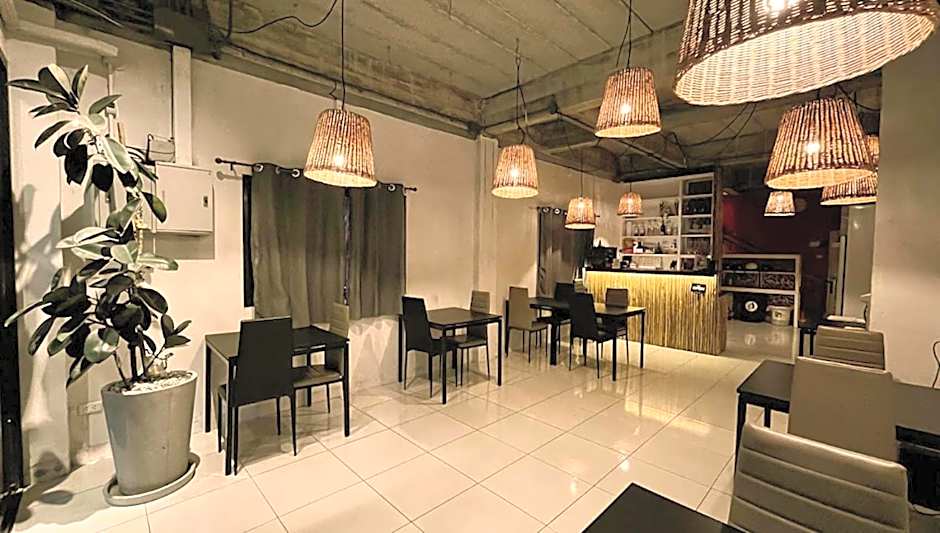 Coco Mountain View Guest House Hotel