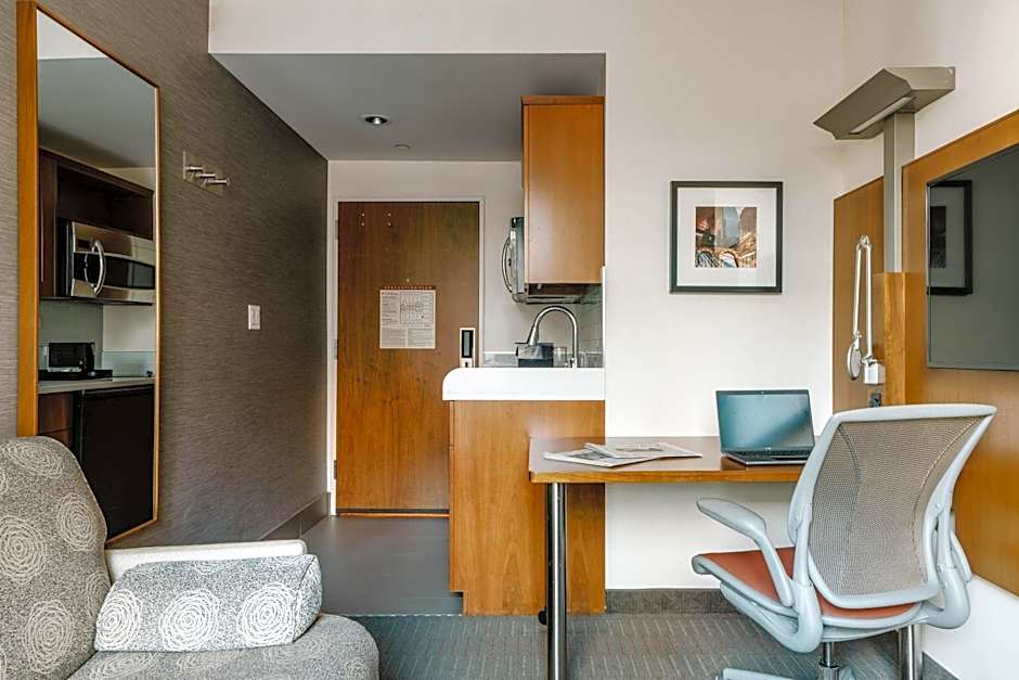 CLUB QUARTERS HOTEL GRAND CENTRAL