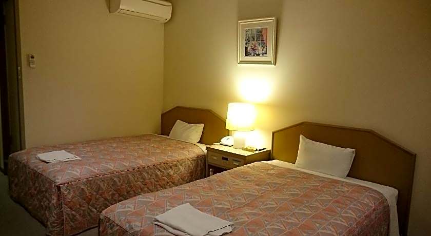 Hotel Lakeland Hikone