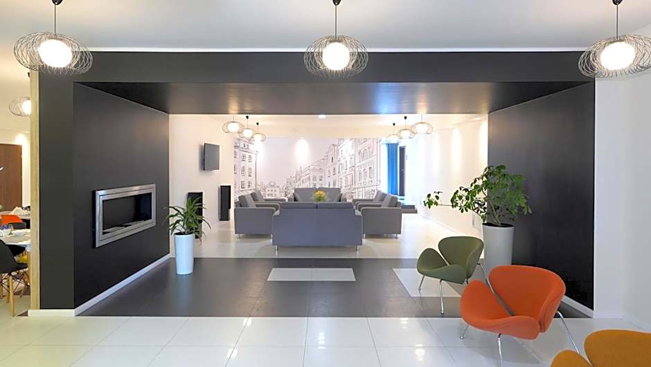 Kelman Inn Global Nowa Sól